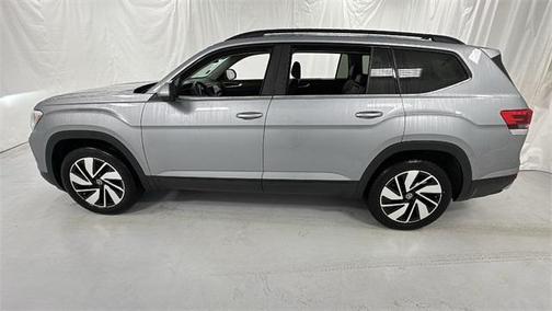 2024 Volkswagen Atlas 2.0T SE w/Technology 4MOTION