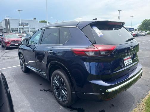 Deep Ocean Blue Pearl 2026 Nissan Rogue Platinum