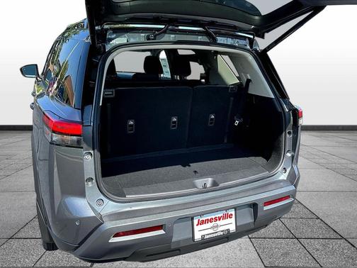 Gun Metallic 2026 Nissan Pathfinder SL