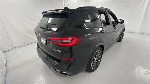 2020 BMW X5 M50i
