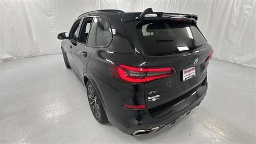 2020 BMW X5 M50i