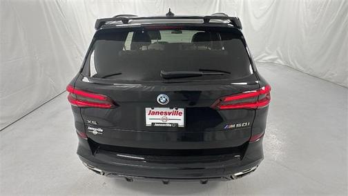 2020 BMW X5 M50i