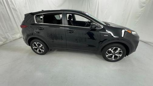 Black Cherry 2021 Kia Sportage LX