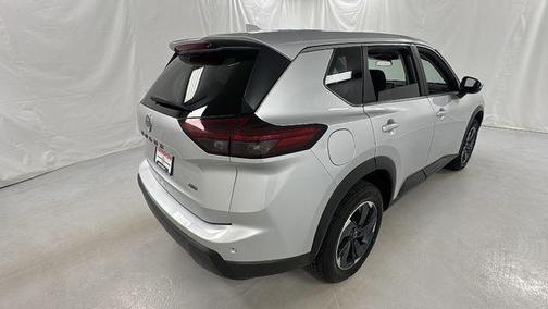 Brilliant Silver Metallic 2025 Nissan Rogue SV