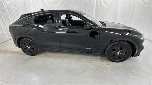 2023 Ford Mustang Mach-E California Route 1