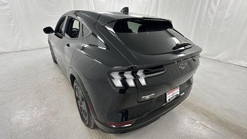 2023 Ford Mustang Mach-E California Route 1