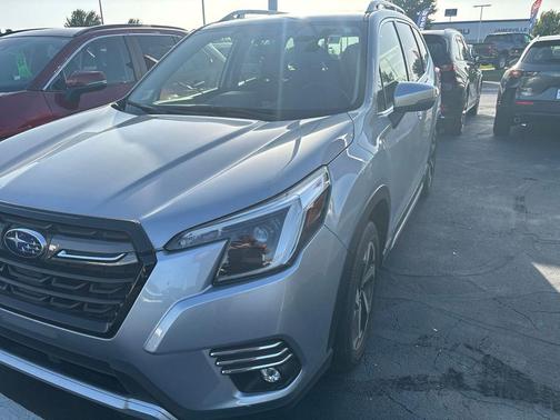 Ice Silver Metallic 2023 Subaru Forester Touring