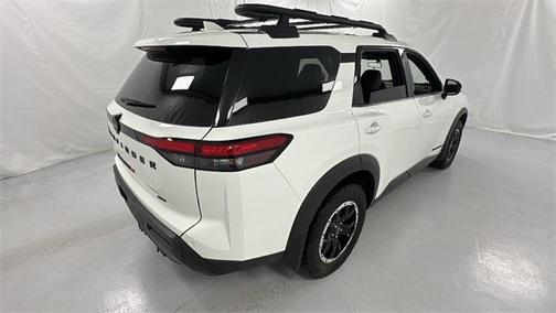 2024 Nissan Pathfinder Rock Creek 4WD