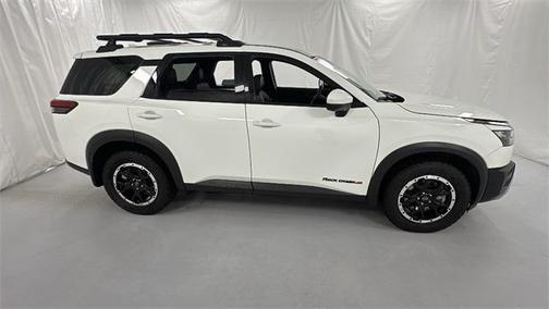 2024 Nissan Pathfinder Rock Creek 4WD
