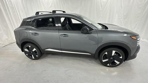 Gun Metallic 2026 Nissan Kicks SR