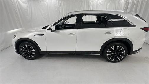 2024 Mazda CX-90 PHEV Premium