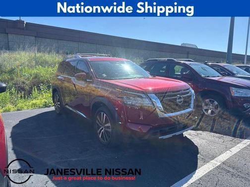 Scarlet Ember 2024 Nissan Pathfinder Platinum 4WD