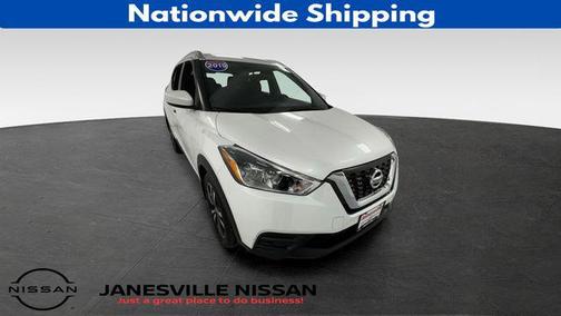 Aspen White Tricoat 2019 Nissan Kicks SV