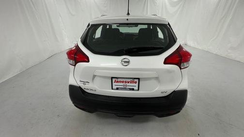 Aspen White Tricoat 2019 Nissan Kicks SV