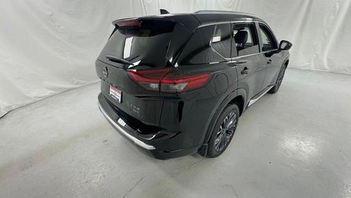 Super Black 2026 Nissan Rogue Platinum