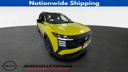 Yuzu Yellow Metallic/Super Black 2026 Nissan Kicks SR