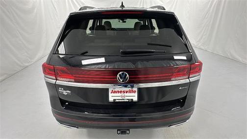 2024 Volkswagen Atlas 2.0T SE w/Technology 4MOTION