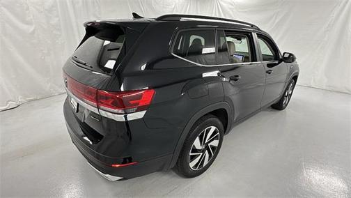 2024 Volkswagen Atlas 2.0T SE w/Technology 4MOTION