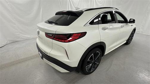 2023 INFINITI QX55 LUXE
