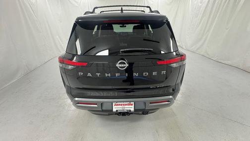 Super Black 2026 Nissan Pathfinder SL