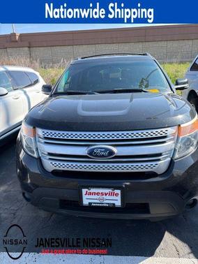 TUXEDO BLACK METALLIC 2014 Ford Explorer XLT