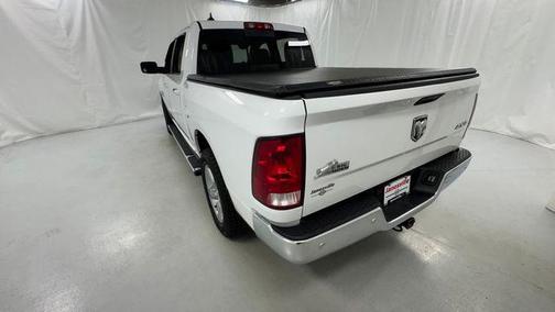 Bright White Clearcoat 2018 RAM 1500 Big Horn