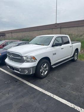 Bright White Clearcoat 2018 RAM 1500 Big Horn