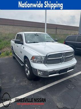 Bright White Clearcoat 2018 RAM 1500 Big Horn