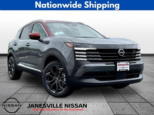 Gun Metallic/Scarlet Ember Tintcoat 2026 Nissan Kicks SR