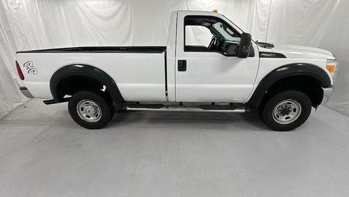 OXFORD WHITE 2015 Ford F-250 XL