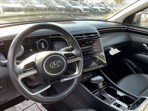 White Pearl 2024 Hyundai TUCSON SEL