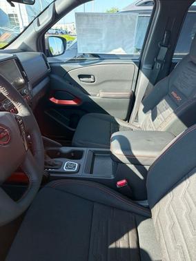 Super Black 2026 Nissan Frontier PRO-4X