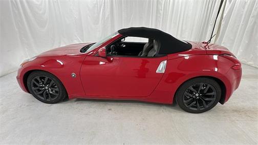 2017 Nissan 370Z Touring
