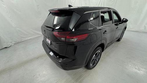 Super Black 2024 Nissan Rogue SV