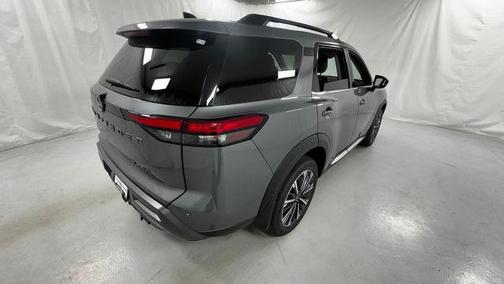 Gun Metallic 2026 Nissan Pathfinder Platinum