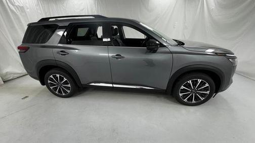 Gun Metallic 2026 Nissan Pathfinder Platinum
