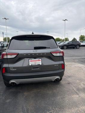 CARBONIZED GRAY 2021 Ford Escape SE