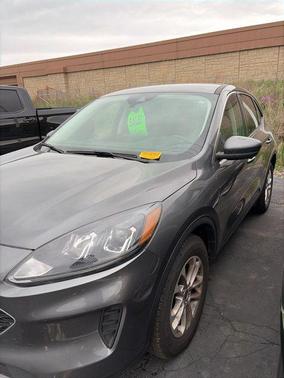 CARBONIZED GRAY 2021 Ford Escape SE