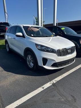 Snow White Pearl 2020 Kia Sorento LX
