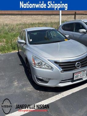 Brilliant Silver Metallic 2014 Nissan Altima 2.5 S