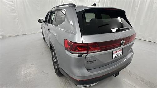 2025 Volkswagen Atlas 2.0T SE w/Technology 4MOTION