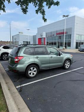 Jasmine Green Metallic 2015 Subaru Forester 2.5i Premium