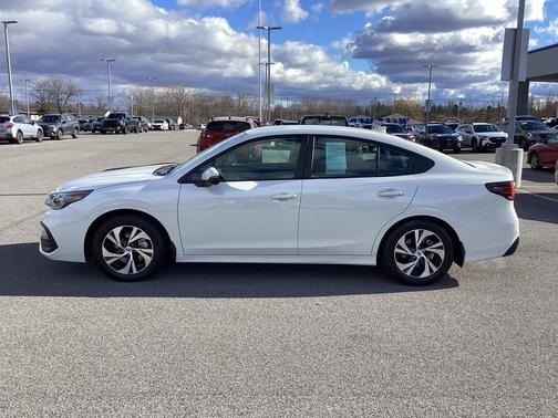 2025 Subaru Legacy Premium