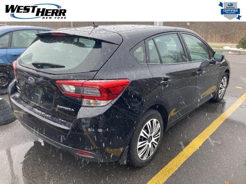 2022 Subaru Impreza Base