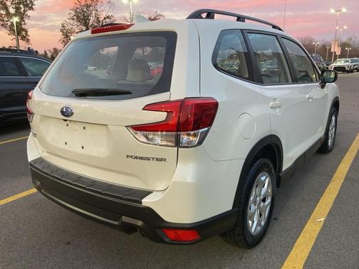 2022 Subaru Forester 