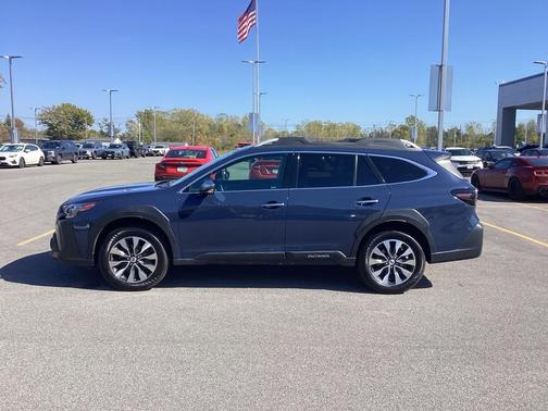 2023 Subaru Outback Touring
