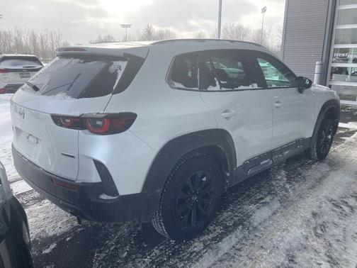2023 Mazda CX-50 2.5 S Preferred Plus Package