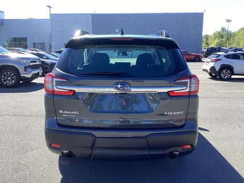 2024 Subaru Ascent Base