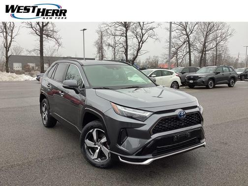 2024 Toyota RAV4 Prime SE