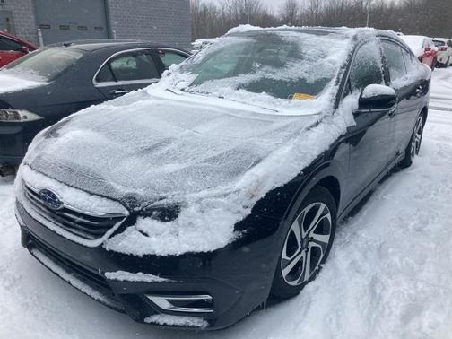 2022 Subaru Legacy 